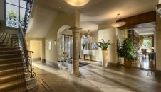 Eden Swiss Q Hotel